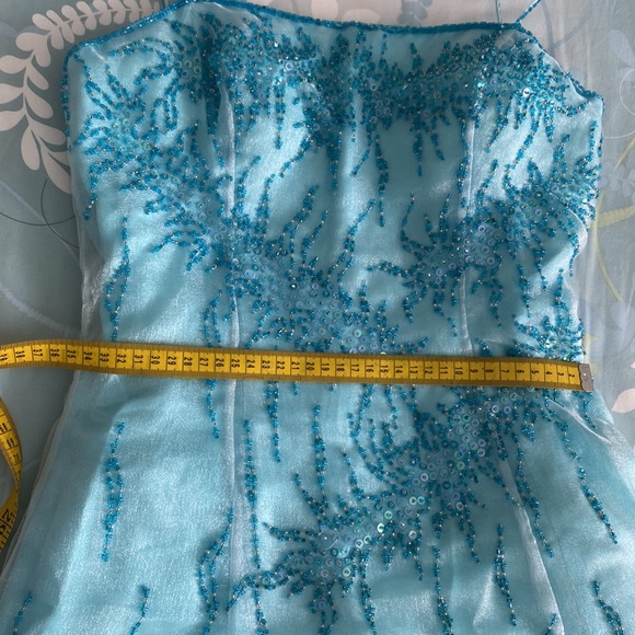 Precious Formals Dress - Picture 4 of 11